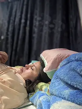 Ixchel Anaid online show from October 2025 05:08:01 AM