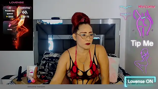 Tits  sweet online show from March 2025 01:24:01 PM