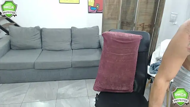 Snapshot of rubio_blond chatting on September 2025 10:17:02 AM rubio blond online show from September 2025 10:17:02 AM