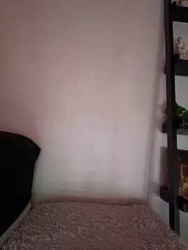 Amanita Bloom online show from February 2025 06:02:01 AM