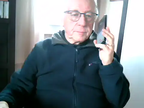 johnjohn622662 online show from February 2026 02:32:02 PM