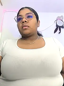 paola091 online show from November 2025 12:02:01 AM