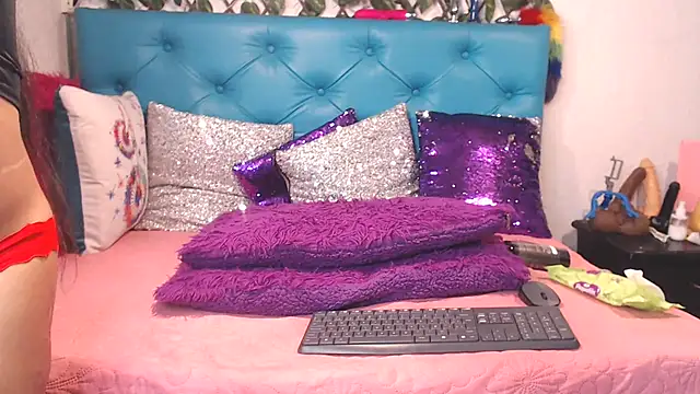 SARAWILLS online show from February 2026 02:17:02 PM