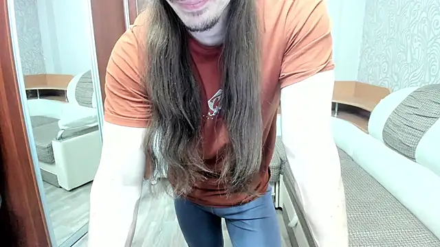 Marrymepls online show from February 2026 02:00:02 PM