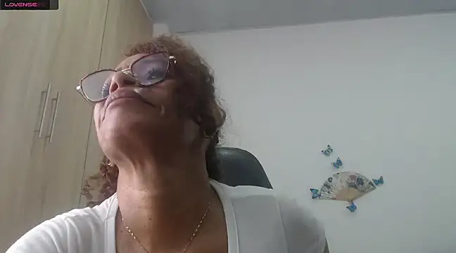 BustyMilf  online show from January 2025 06:03:02 PM