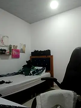 BustyMilf  online show from October 2025 02:19:01 PM