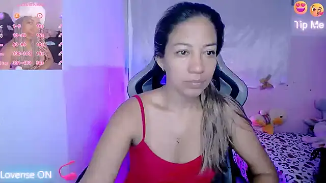 ninatiny online show from September 2025 09:34:02 AM