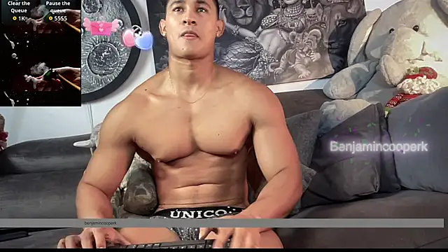 BenjaminCooperk online show from November 2025 06:45:02 PM