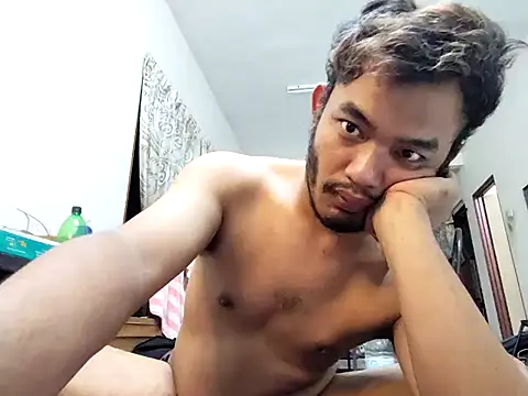 eizy2310 online show from December 2024 07:54:01 PM