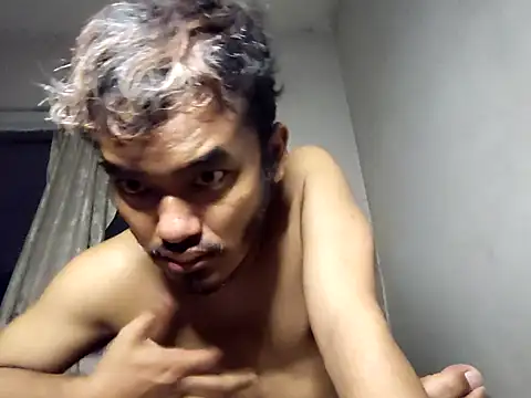 eizy2310 online show from December 2024 08:12:02 PM