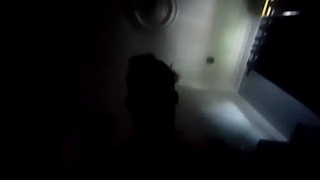 eizy2310 online show from November 2025 01:07:02 AM