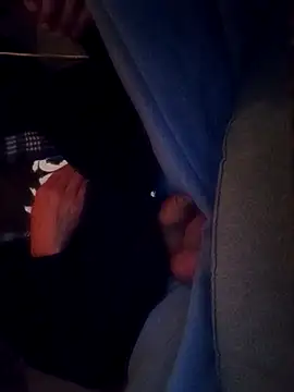 Snapshot of Bigdick666cm chatting on October 2025 03:53:01 PM Bigdick666cm online show from October 2025 03:53:01 PM