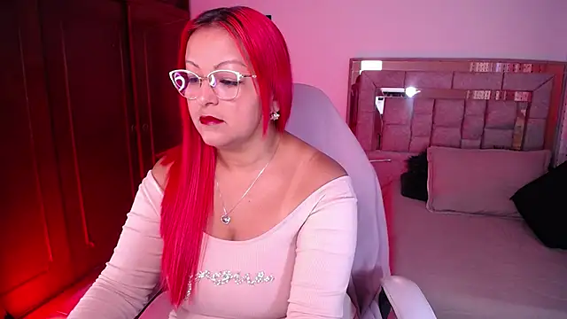 Snapshot of salomecastro_ chatting on May 2026 10:48:02 PM salomecastro online show from May 2026 10:48:02 PM