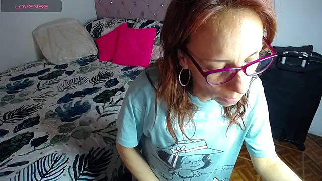 Snapshot of cristin_doll_ chatting on February 2025 05:39:01 PM cristin doll online show from February 2025 05:39:01 PM