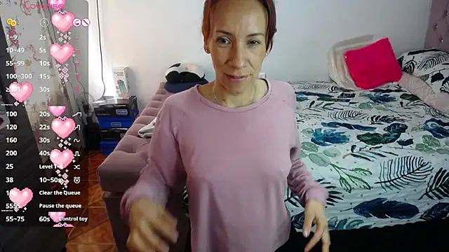 Snapshot of cristin_doll_ chatting on March 2025 02:01:02 PM cristin doll online show from March 2025 02:01:02 PM