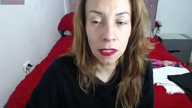 Snapshot of cristin_doll_ chatting on November 2025 03:43:02 PM cristin doll online show from November 2025 03:43:02 PM