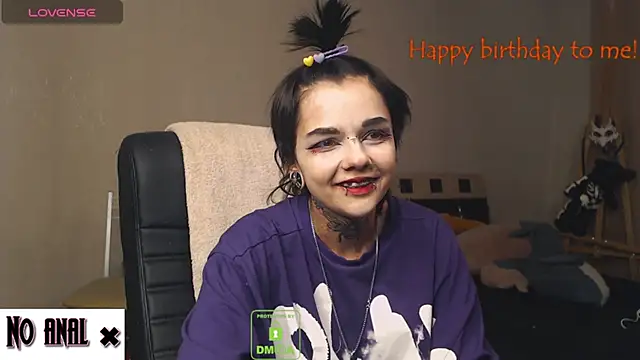 Dark  Elf online show from February 2025 10:03:02 PM