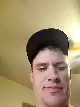 Snapshot of MaddyC6992 chatting on January 2025 04:07:01 PM MaddyC6992 online show from January 2025 04:07:01 PM