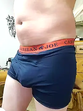 Snapshot of MaddyC6992 chatting on February 2025 07:00:02 AM MaddyC6992 online show from February 2025 07:00:02 AM