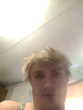 Snapshot of MaddyC6992 chatting on October 2025 06:30:02 PM MaddyC6992 online show from October 2025 06:30:02 PM