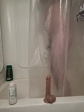 Snapshot of MaddyC6992 chatting on December 2025 08:34:01 AM MaddyC6992 online show from December 2025 08:34:01 AM