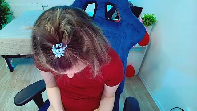 CranberryHot online show from October 2025 07:42:01 AM