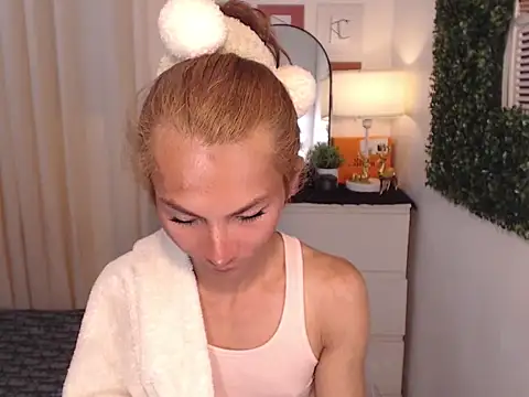 FertilityGoddessXx online show from April 2026 04:06:01 AM