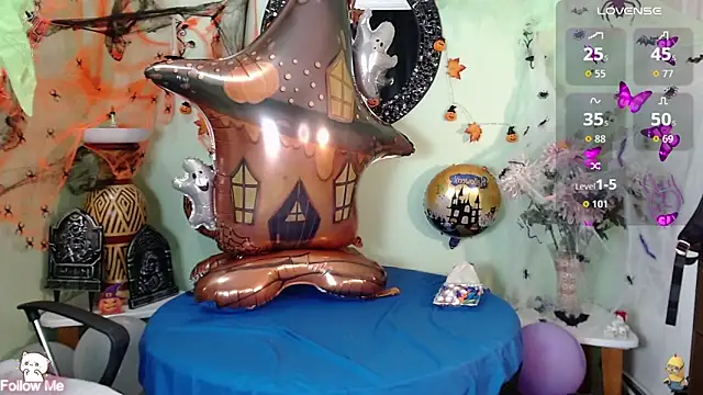 DestinyHills online show from November 2025 12:01:02 AM