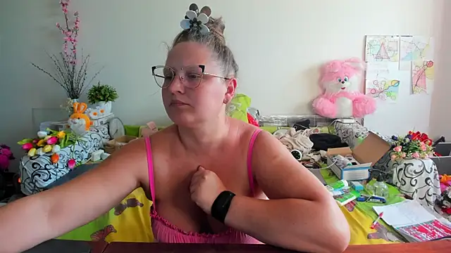 Snapshot of IamYourNarcotic chatting on May 2026 03:19:01 PM IamYourNarcotic online show from May 2026 03:19:01 PM