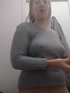 Mllesha74000 online show from December 2024 12:14:02 PM