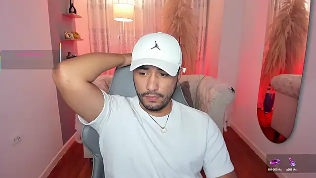 Nick Moca online show from October 2025 07:58:02 PM