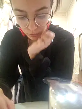 alyssa sweet online show from March 2025 08:35:01 AM