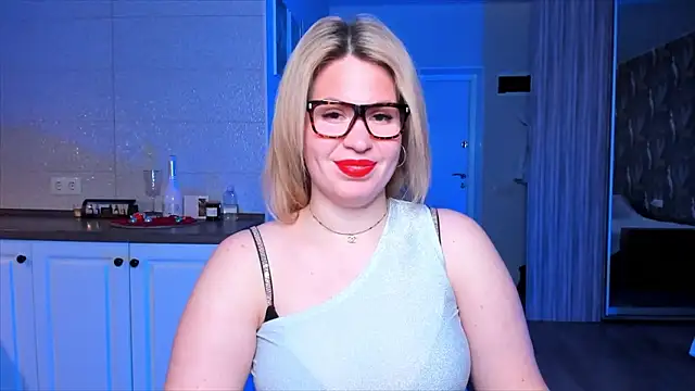 HotTiffani online show from January 2026 06:39:01 AM