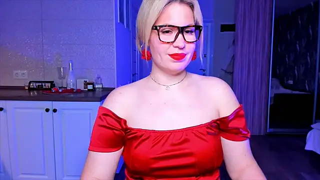 HotTiffani online show from January 2026 02:43:01 PM