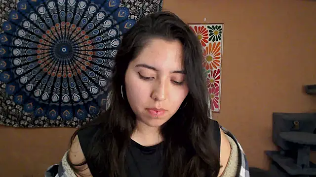 IntimateTales online show from November 2025 06:41:02 PM