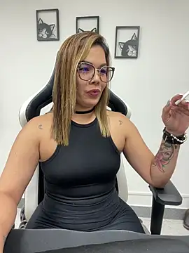 KellyBrooklyn  online show from March 2025 12:47:02 PM