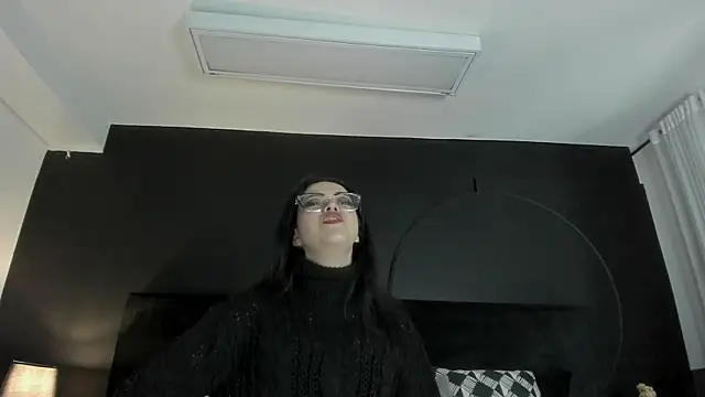 Snapshot of _Jade_16 chatting on January 2025 03:26:02 PM Jade 16 online show from January 2025 03:26:02 PM
