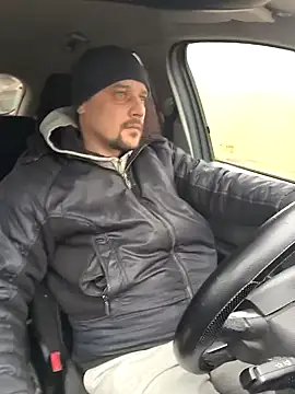 Snapshot of DanielOhCool chatting on January 2025 09:50:02 AM DanielOhCool online show from January 2025 09:50:02 AM