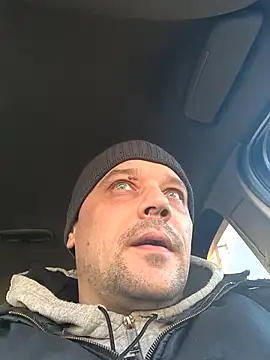 Snapshot of DanielOhCool chatting on February 2025 02:16:02 PM DanielOhCool online show from February 2025 02:16:02 PM