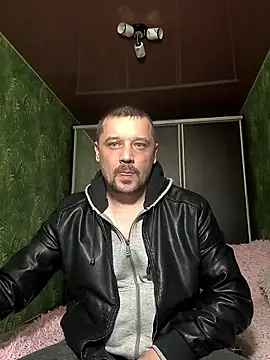 Snapshot of DanielOhCool chatting on March 2025 05:22:02 PM DanielOhCool online show from March 2025 05:22:02 PM