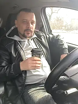 Snapshot of DanielOhCool chatting on March 2025 10:11:02 AM DanielOhCool online show from March 2025 10:11:02 AM