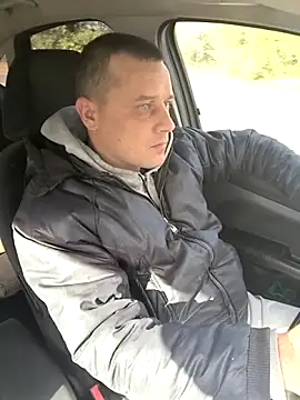 Snapshot of DanielOhCool chatting on October 2025 11:21:02 AM DanielOhCool online show from October 2025 11:21:02 AM