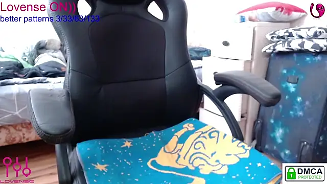 sweet cute cat online show from March 2025 06:58:01 AM