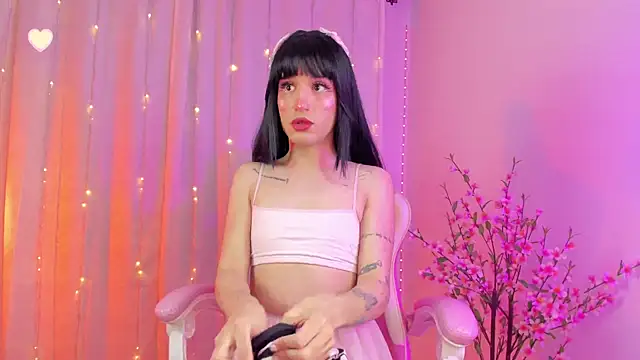 rosseblondee online show from November 2025 09:24:02 PM