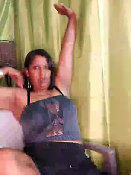 Lilybanx online show from December 2024 06:50:01 PM