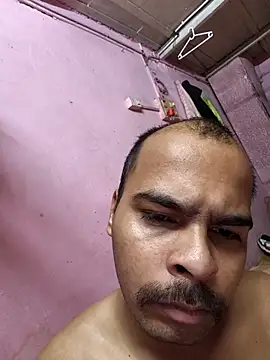 Snapshot of Vickyrajput009 chatting on November 2025 12:18:02 PM Vickyrajput009 online show from November 2025 12:18:02 PM