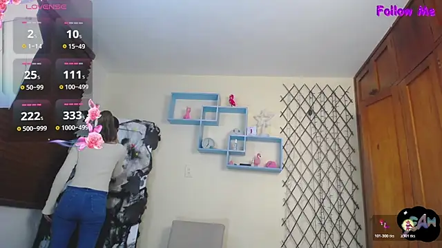 Snapshot of NicoleSantana chatting on October 2025 12:13:01 AM NicoleSantana online show from October 2025 12:13:01 AM