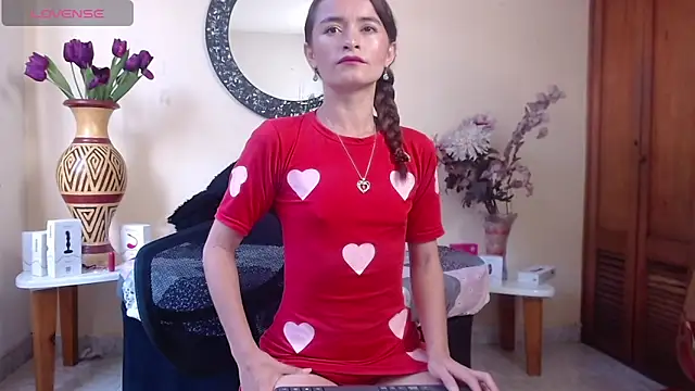 NicoleSantana online show from February 2026 07:44:02 PM