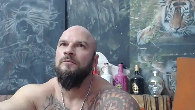 Snapshot of viking_30 chatting on November 2025 07:03:03 PM viking 30 online show from November 2025 07:03:03 PM