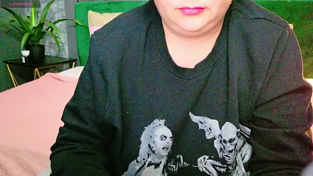 AleshaArabian online show from February 2025 08:10:02 PM